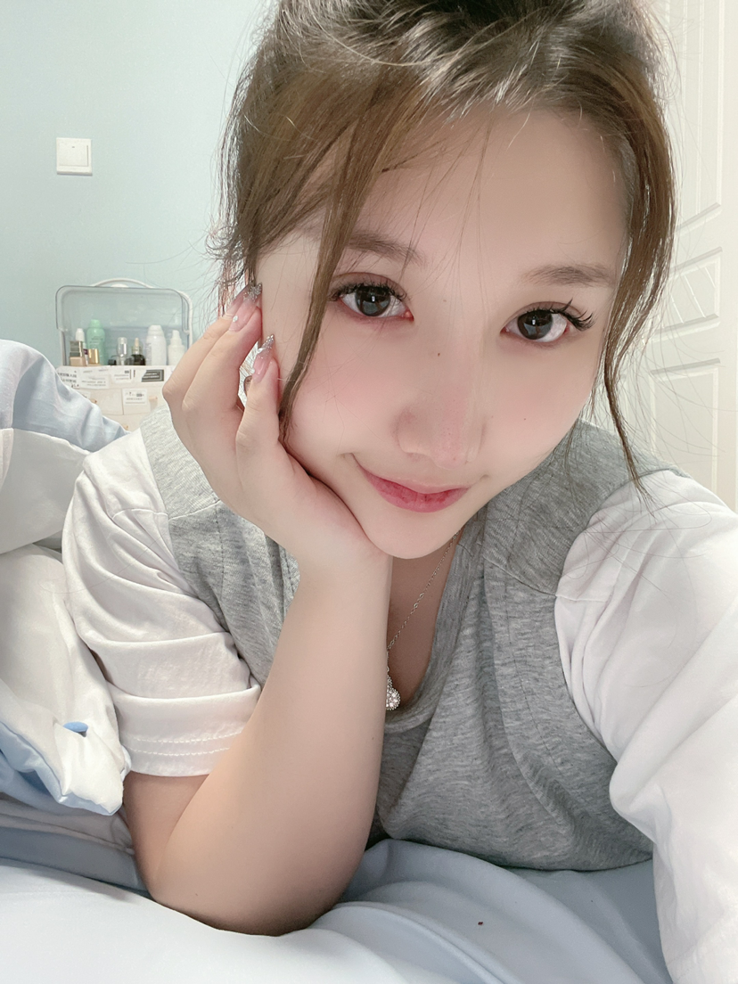 s丰满女神媚儿s95的主页 - 花椒直播