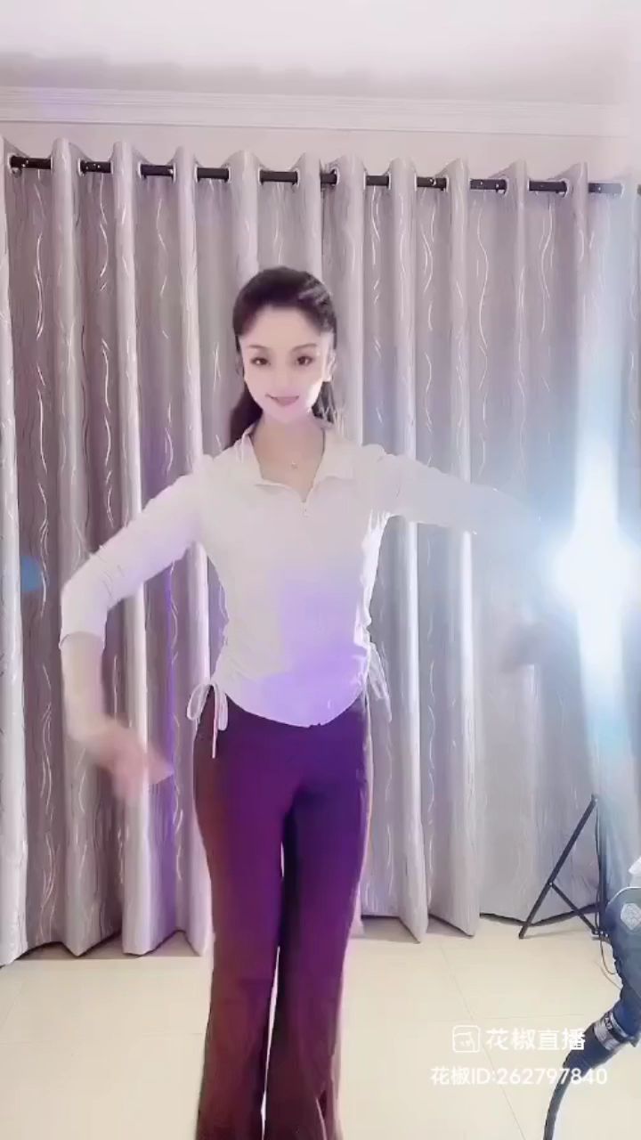 #好舞蹈 冰冰爱跳舞262797840